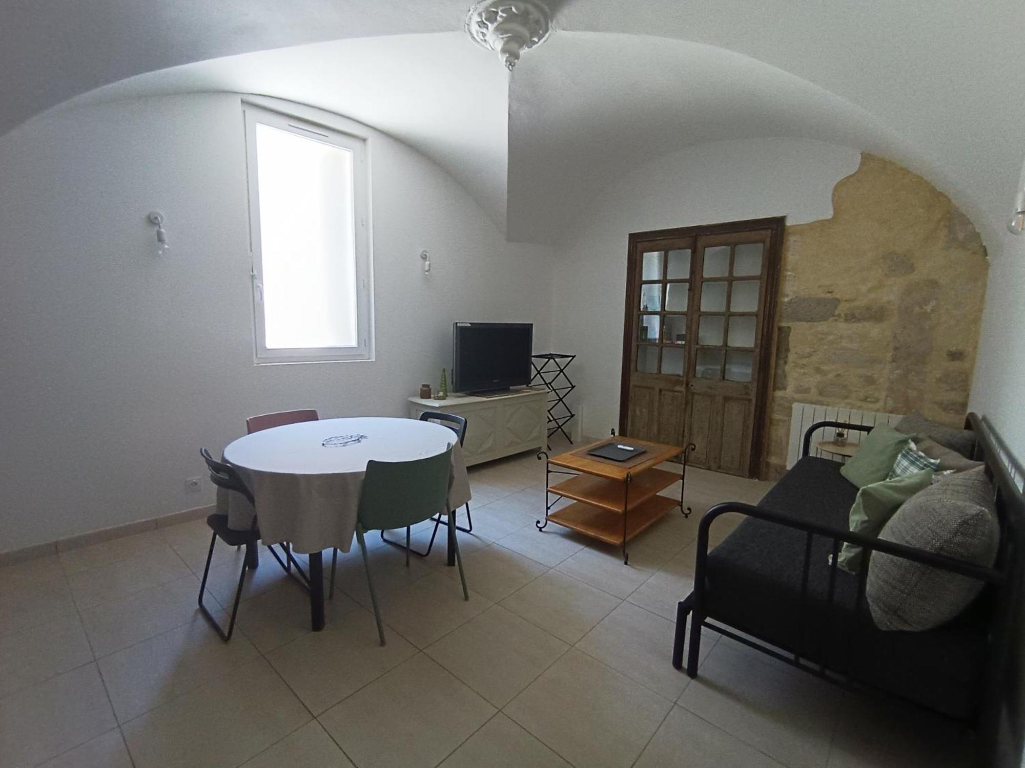 Dans Maison De Maitre, Appartement Independant. Montfrin Bagian luar foto